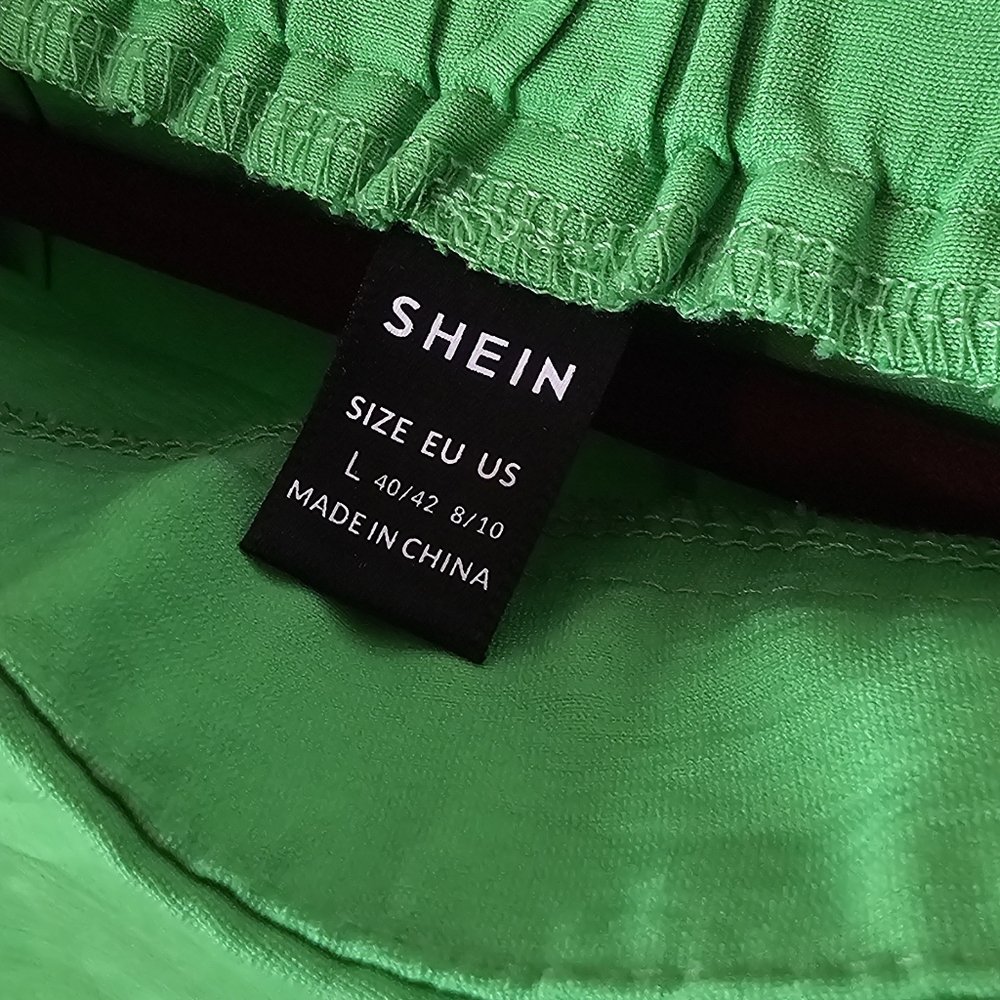 Shein Set - Picture 5 of 8